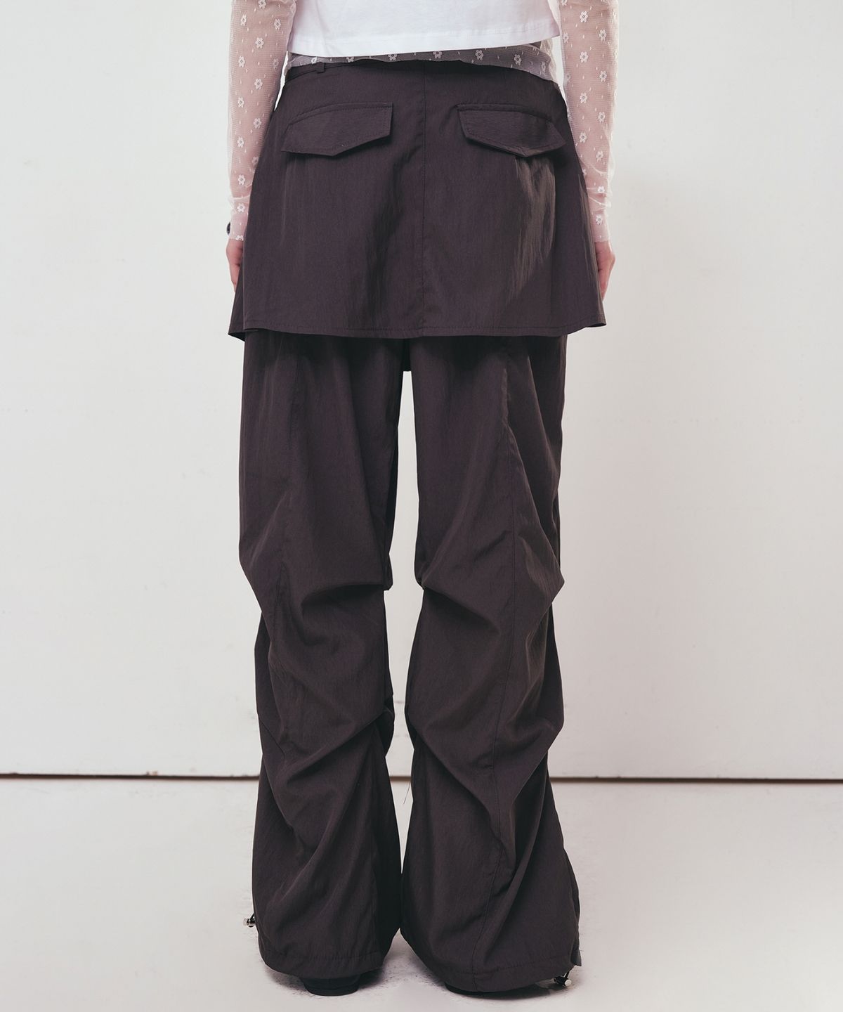 닉앤니콜(NICK&NICOLE) LAYERED SKIRT PANTS_CHARCOAL