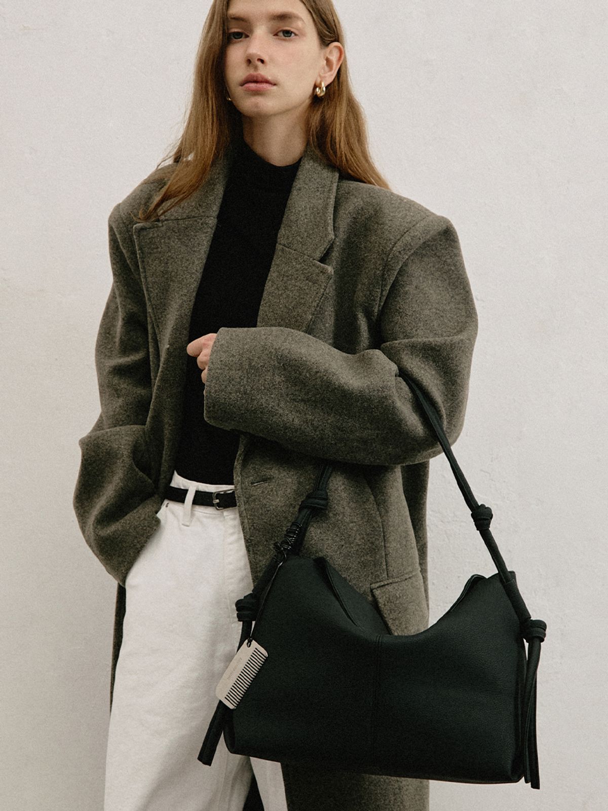 모어모르(MOREMORR) nodi bag 호보백 black