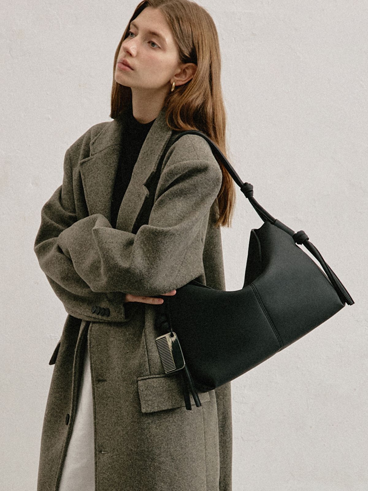 모어모르(MOREMORR) nodi bag 호보백 black