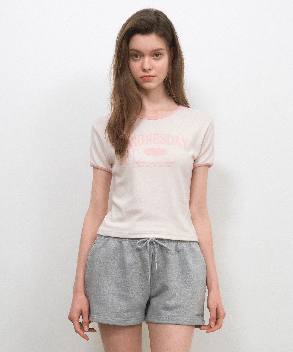 웬즈데이오아시스 포 우먼(WEDNESDAYOASISFORWOMEN) 원마일 스웨트 쇼츠_GRAY(W25-PT16)