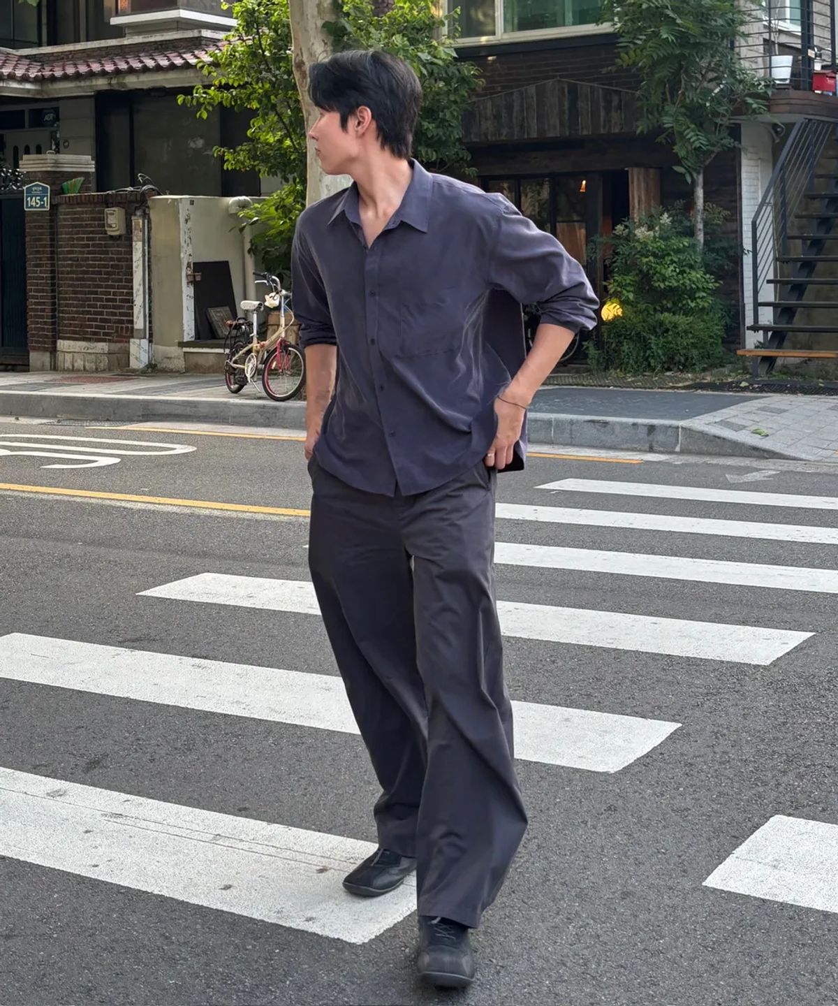인템포무드(INTEMPOMOOD) 새들 커브드 치노 팬츠 : 3컬러