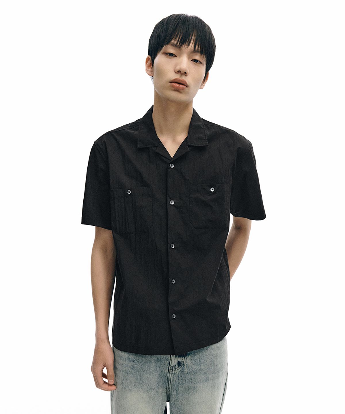 인템포무드(INTEMPOMOOD) 엉클 오픈카라 하프 셔츠 : 2컬러