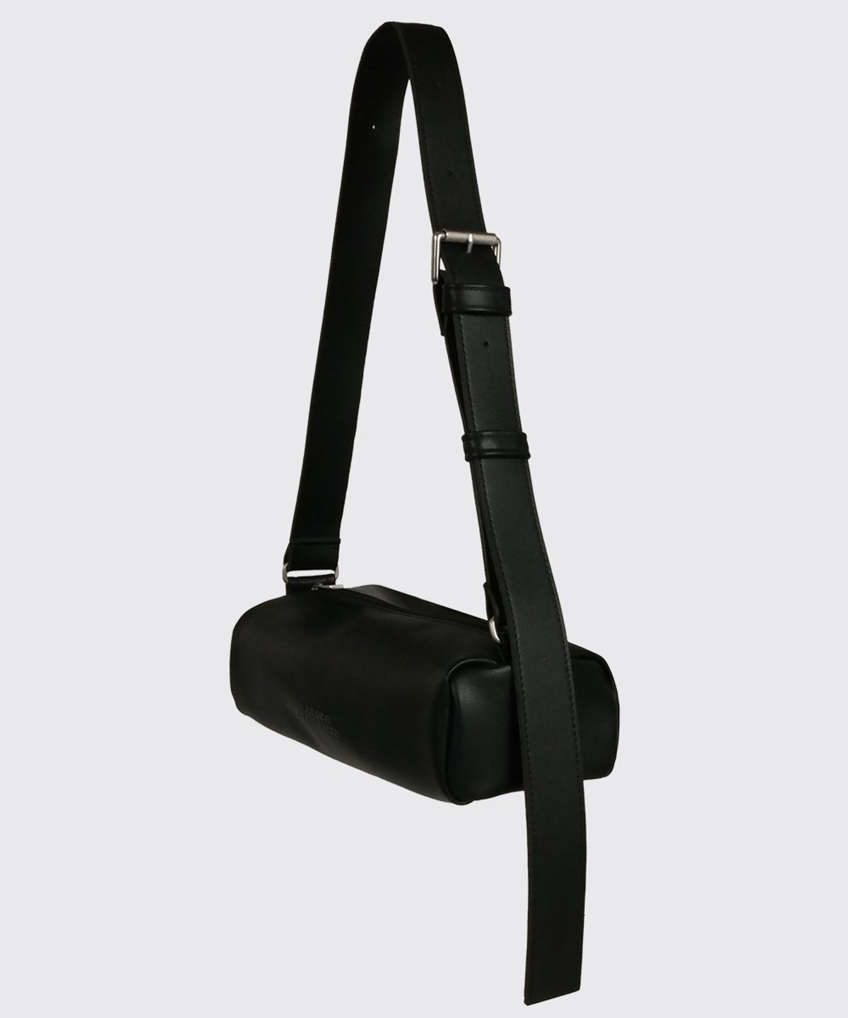 이네크(INNEQ) Chunky Buckle Air Bag Letter-Black