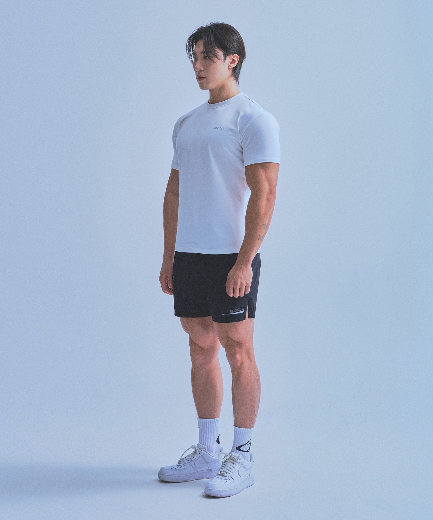 MUSINSA | BORN TO WIN SILVER BRN MUSCLE FIT T-SHIRTS [WHITE]
