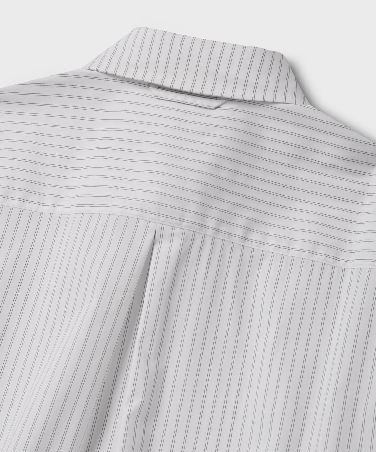 넌블랭크(NONBLANK) 더블 핀 스트라이프 셔츠_BLACK STRIPE