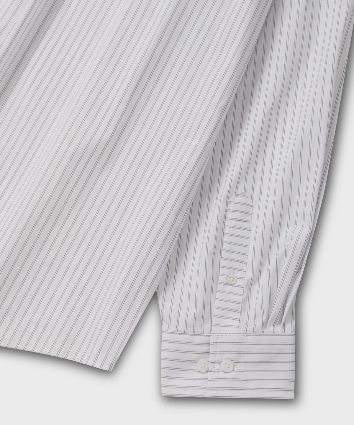 넌블랭크(NONBLANK) 더블 핀 스트라이프 셔츠_BLACK STRIPE