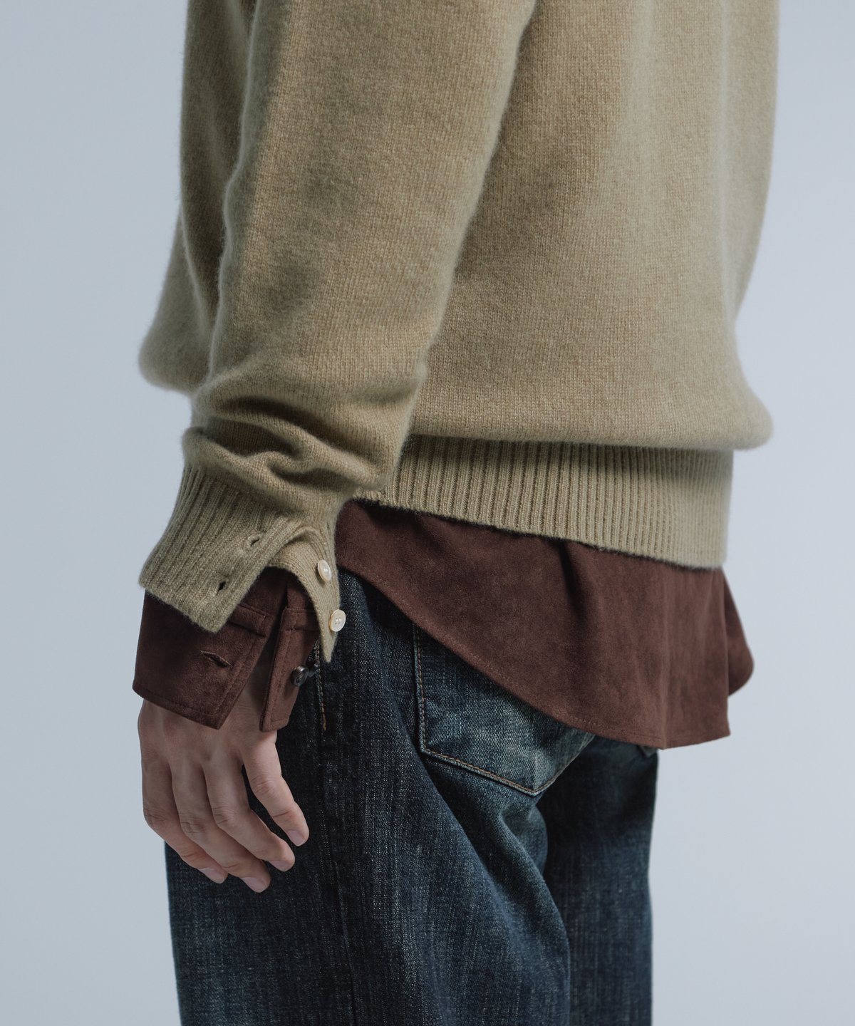 넌블랭크(NONBLANK) 스웨이드 셔츠_BROWN