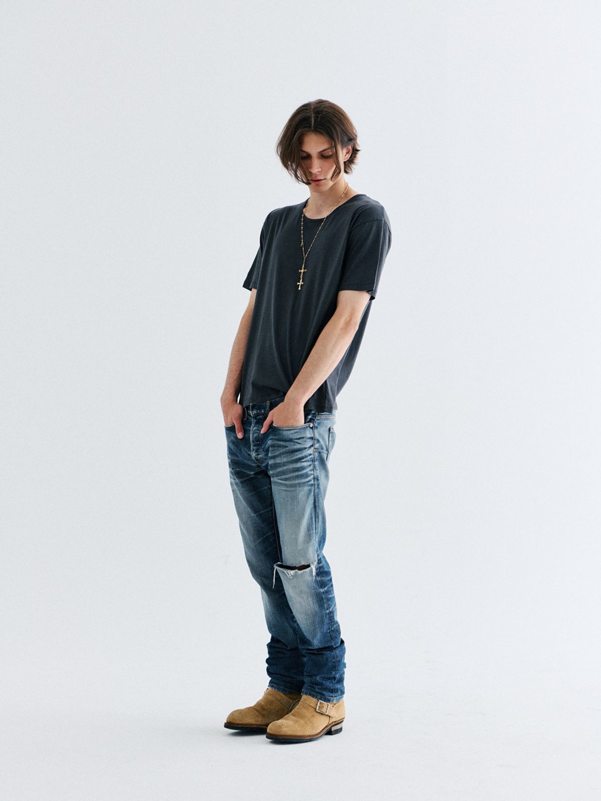고저(GOZER) UNDER HALF T-SHIRT_CHARCOAL