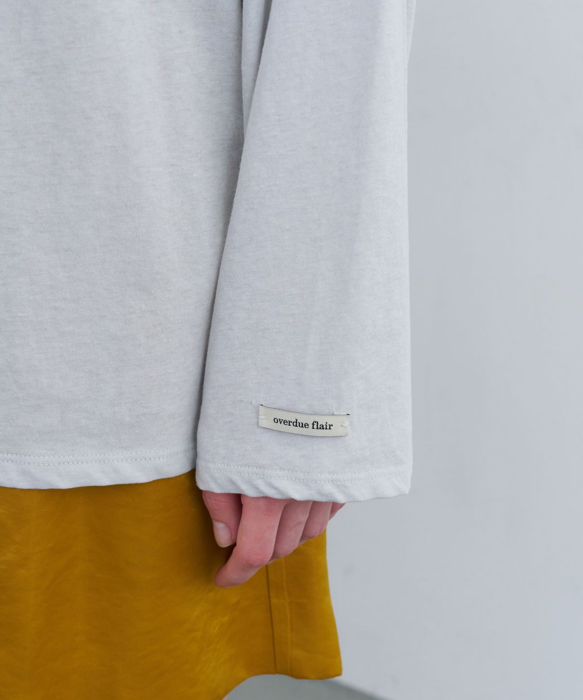 오버듀플레어(OVERDUEFLAIR) SUMMER LONG SLEEVE T-SHIRT_LIGHT GREY