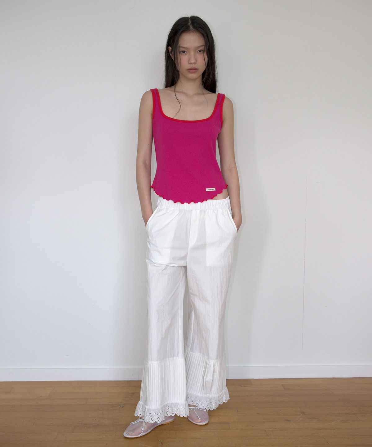 오버듀플레어(OVERDUEFLAIR) RIBBED SQUARE NECK SLEEVELESS_MAGENTA