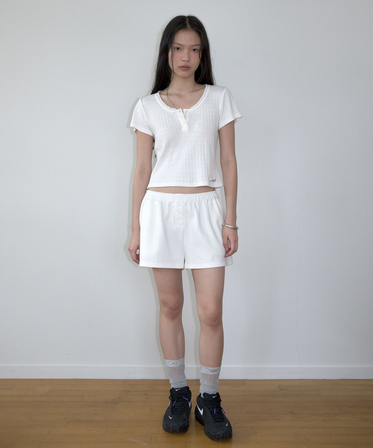 오버듀플레어(OVERDUEFLAIR) BUTTON POINTED SHORTS_IVORY