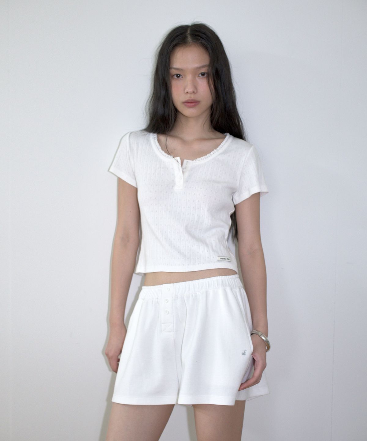 오버듀플레어(OVERDUEFLAIR) BUTTON POINTED SHORTS_IVORY