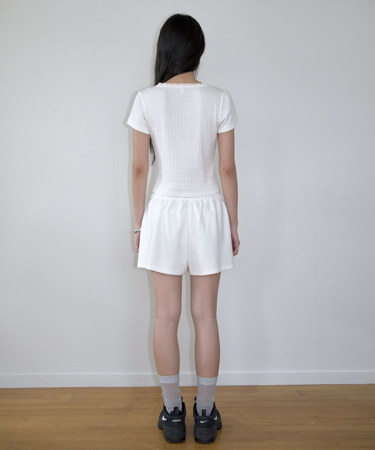 오버듀플레어(OVERDUEFLAIR) BUTTON POINTED SHORTS_IVORY
