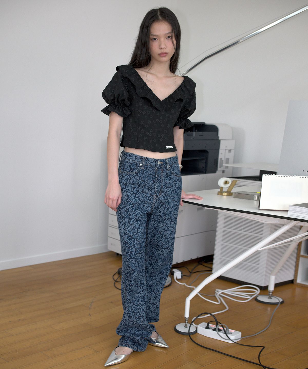 오버듀플레어(OVERDUEFLAIR) ROSE DENIM PANTS_BLUE ROSE