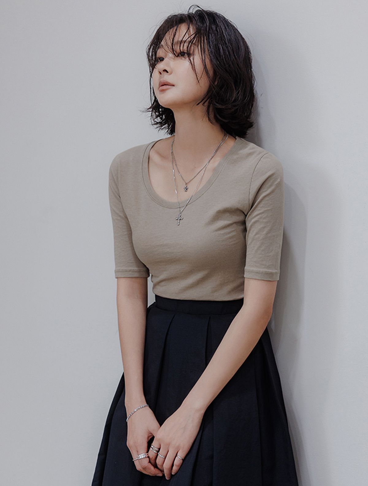 메무아(MEMUA) 레브 유넥 티셔츠(베이지)