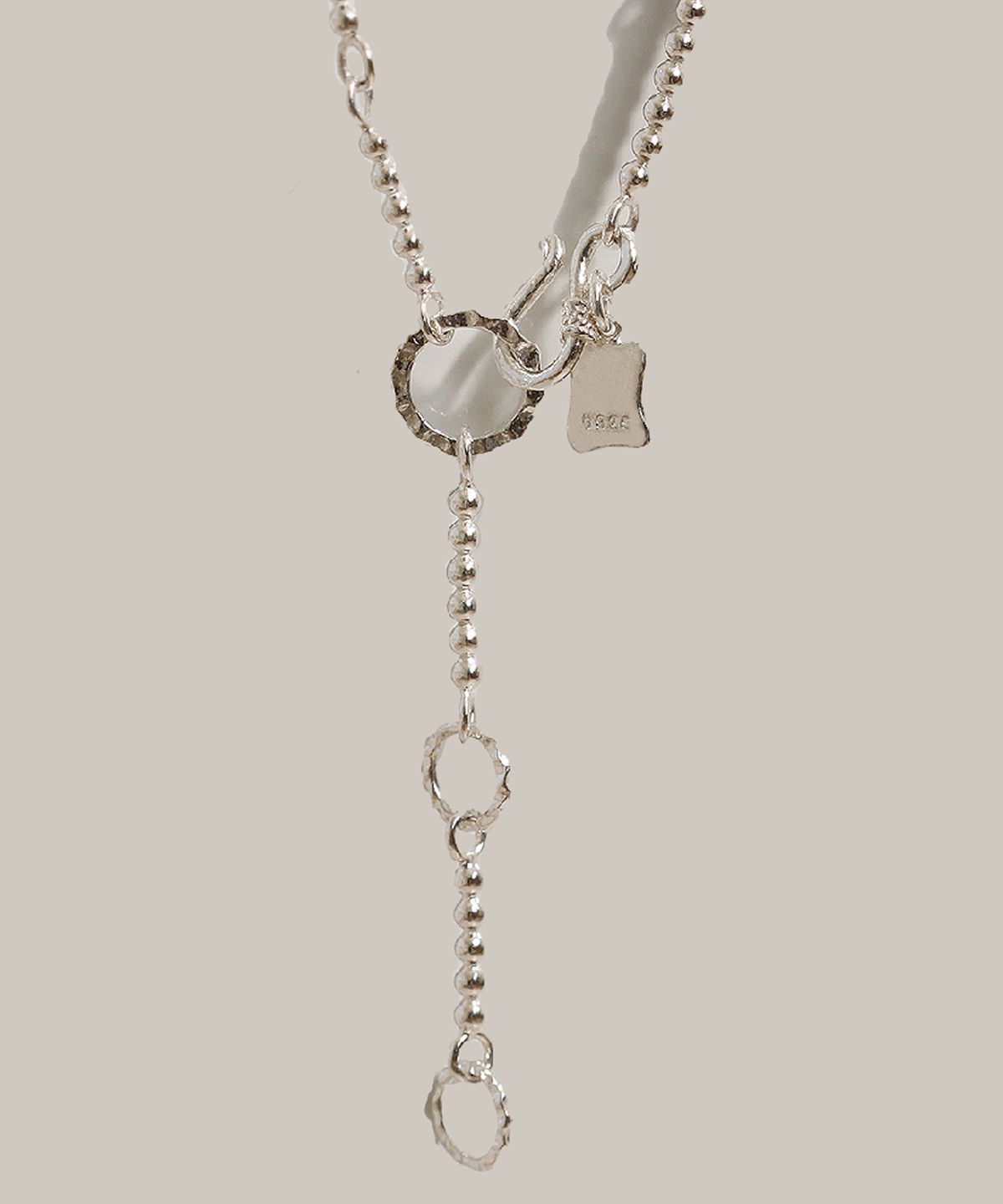 제이누이(JNUI) 제이누이 웨이브 써클 목걸이 silver 44cm