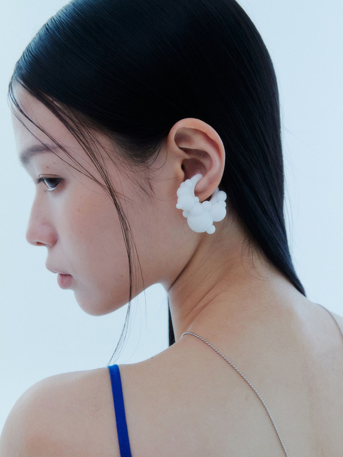 로울(LOWOOL) White dew earcuff