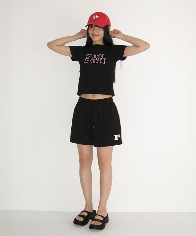 クロップド人気【ronron】LINE LOGO SLIM CROP T SHIRT★3色 MUSINSA | RONRON LINE LOGO SLIM CROP T SHIRT BLACK