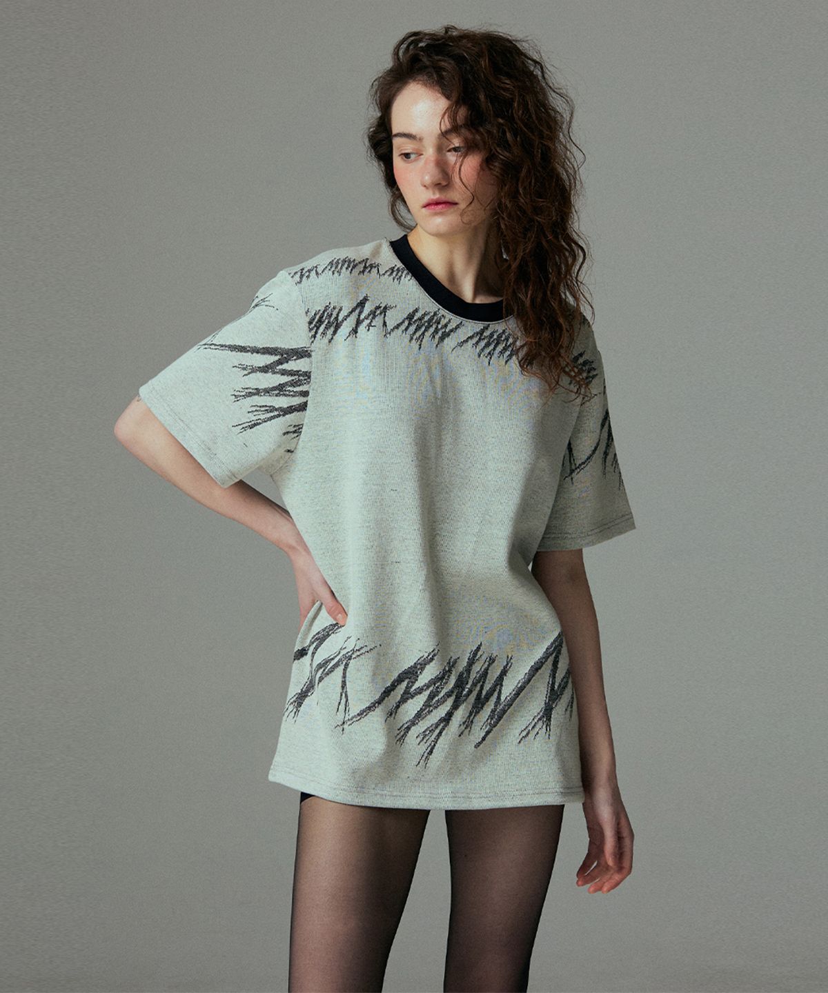 므아므(MMAM) Logo knit T-shirt