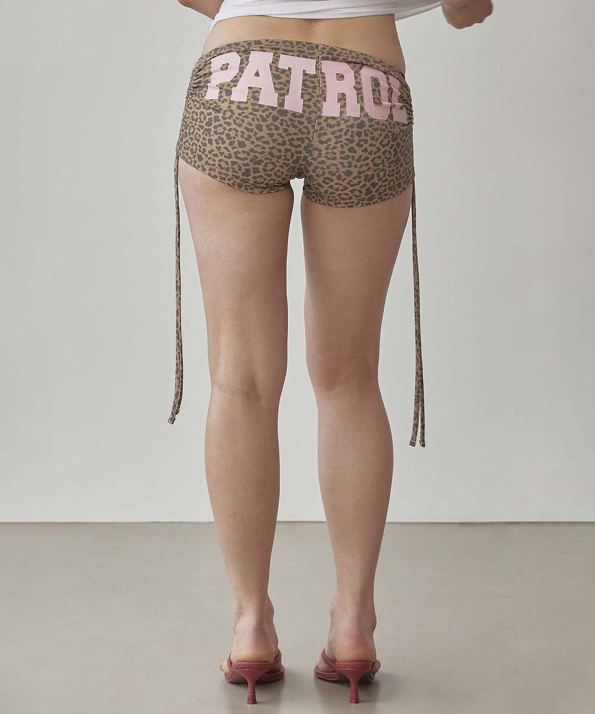 스컬프터(SCULPTOR) Patrol Micro Shorts Classic Leopard