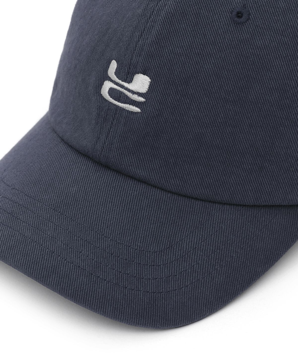 언더컨트롤(UNDERCONTROL) 사계절 코튼 로고 자수 베이직 소프트탑 남녀공용 볼캡 UC / WASHED B B / NAVY
