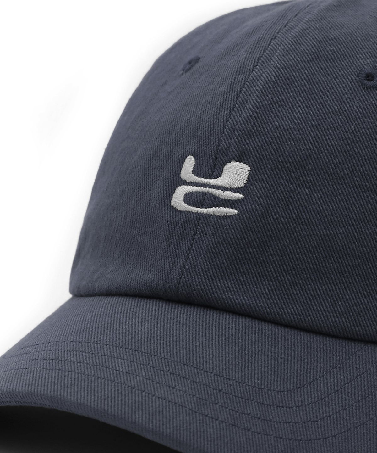 언더컨트롤(UNDERCONTROL) 사계절 코튼 로고 자수 베이직 소프트탑 남녀공용 볼캡 UC / WASHED B B / NAVY