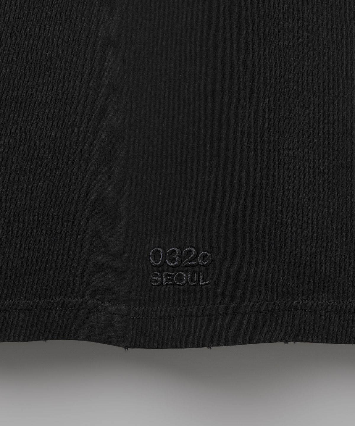 032씨(032C) (U) 서울 티셔츠 페이디드 블랙 SEOUL T-SHIRT FADED BLACK