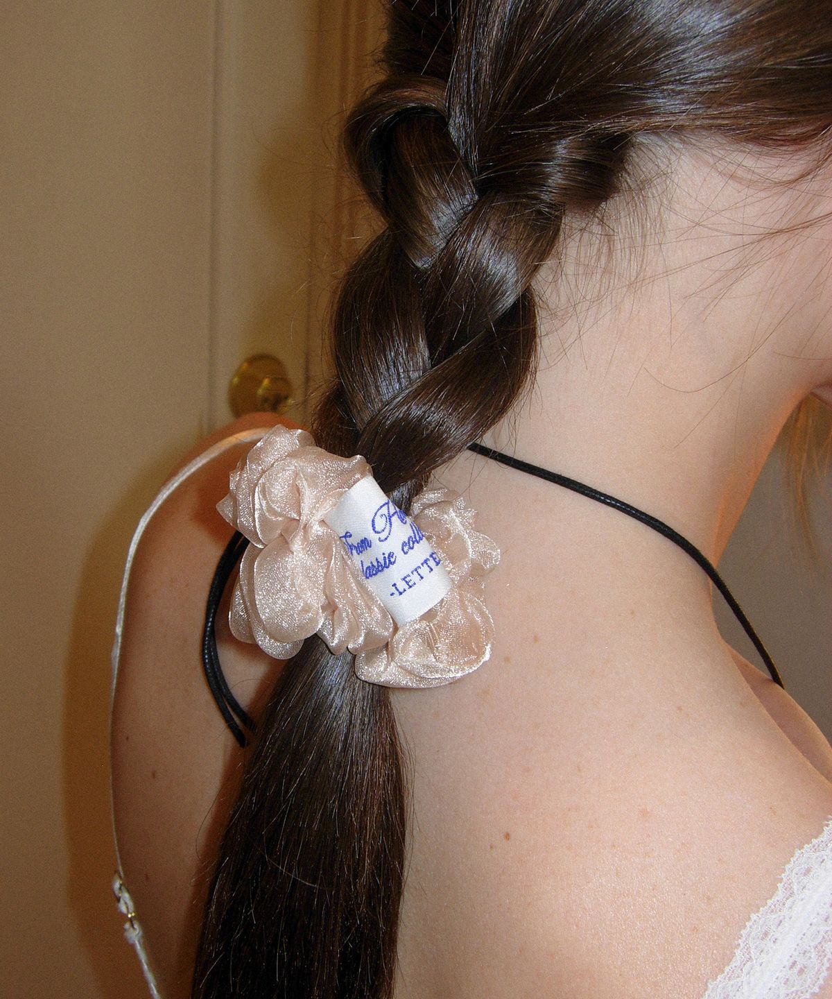하케쉬(HACKESCH) Pluto Scrunchie_Apricot
