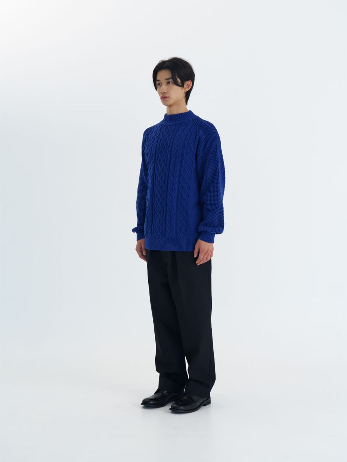 카니(CANNI) Cable Raglan Sewater (Blue)
