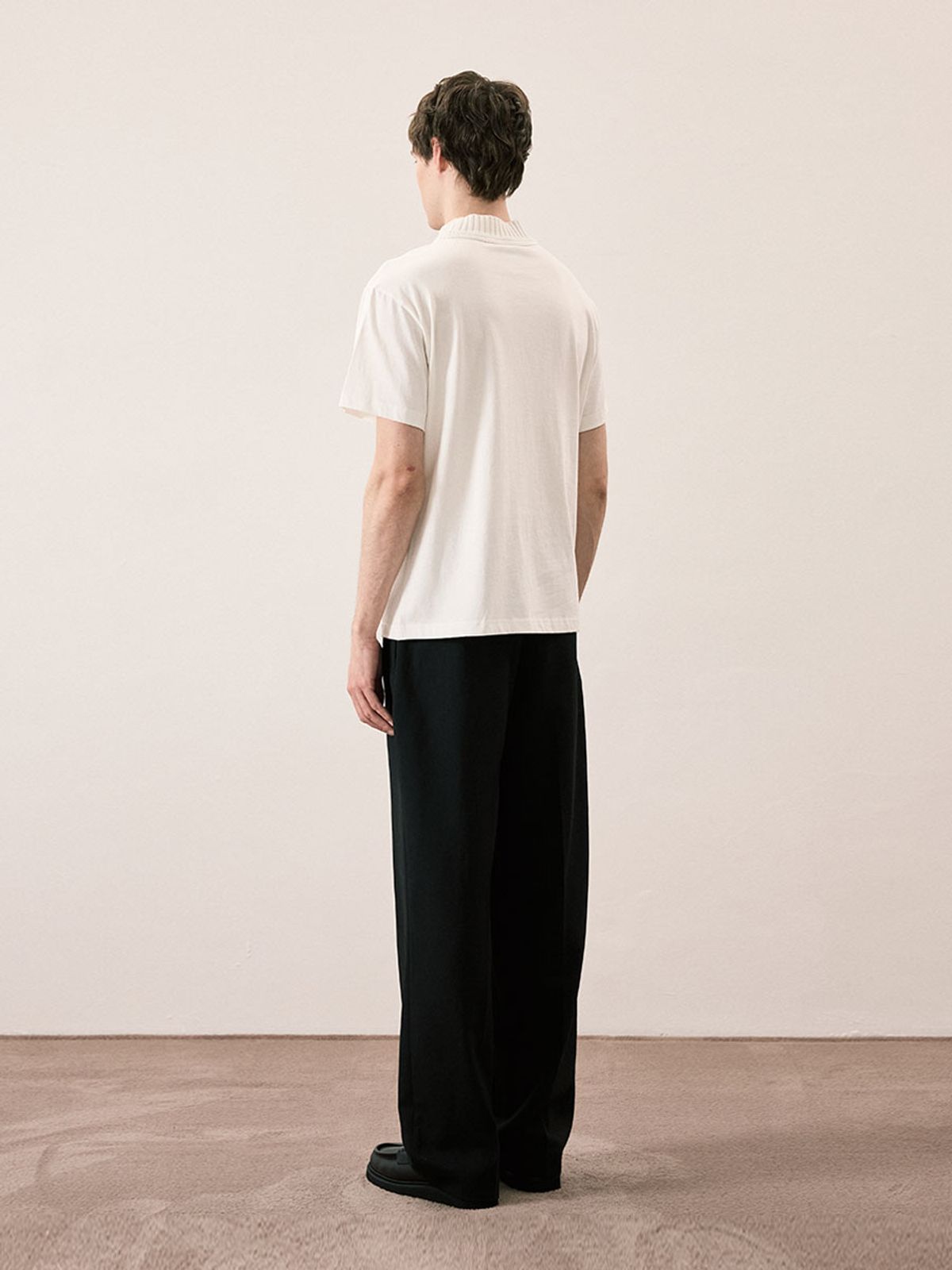 카니(CANNI) Ribbed Collar Tee (Ivory)