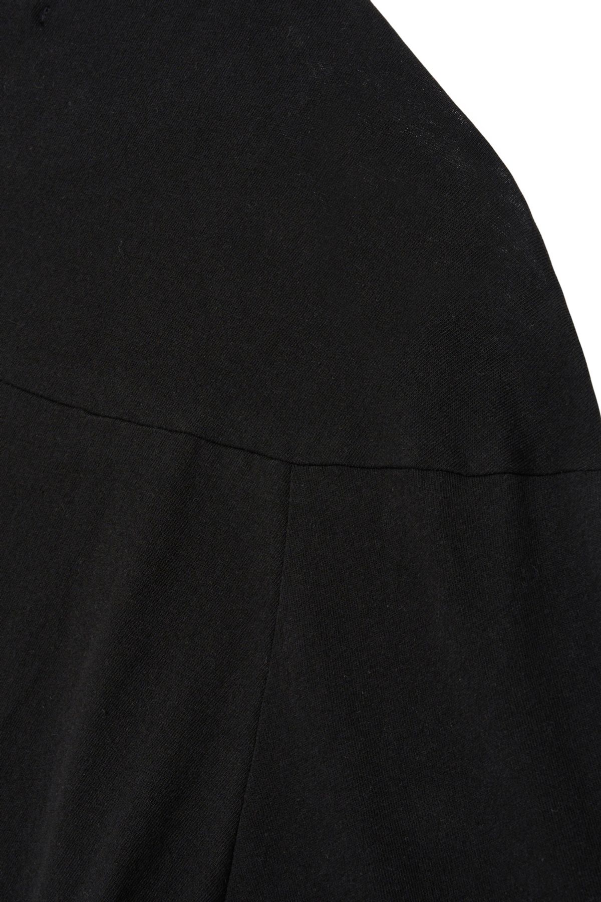 해칭룸(HATCHINGROOM) Seven Cut Tee Black