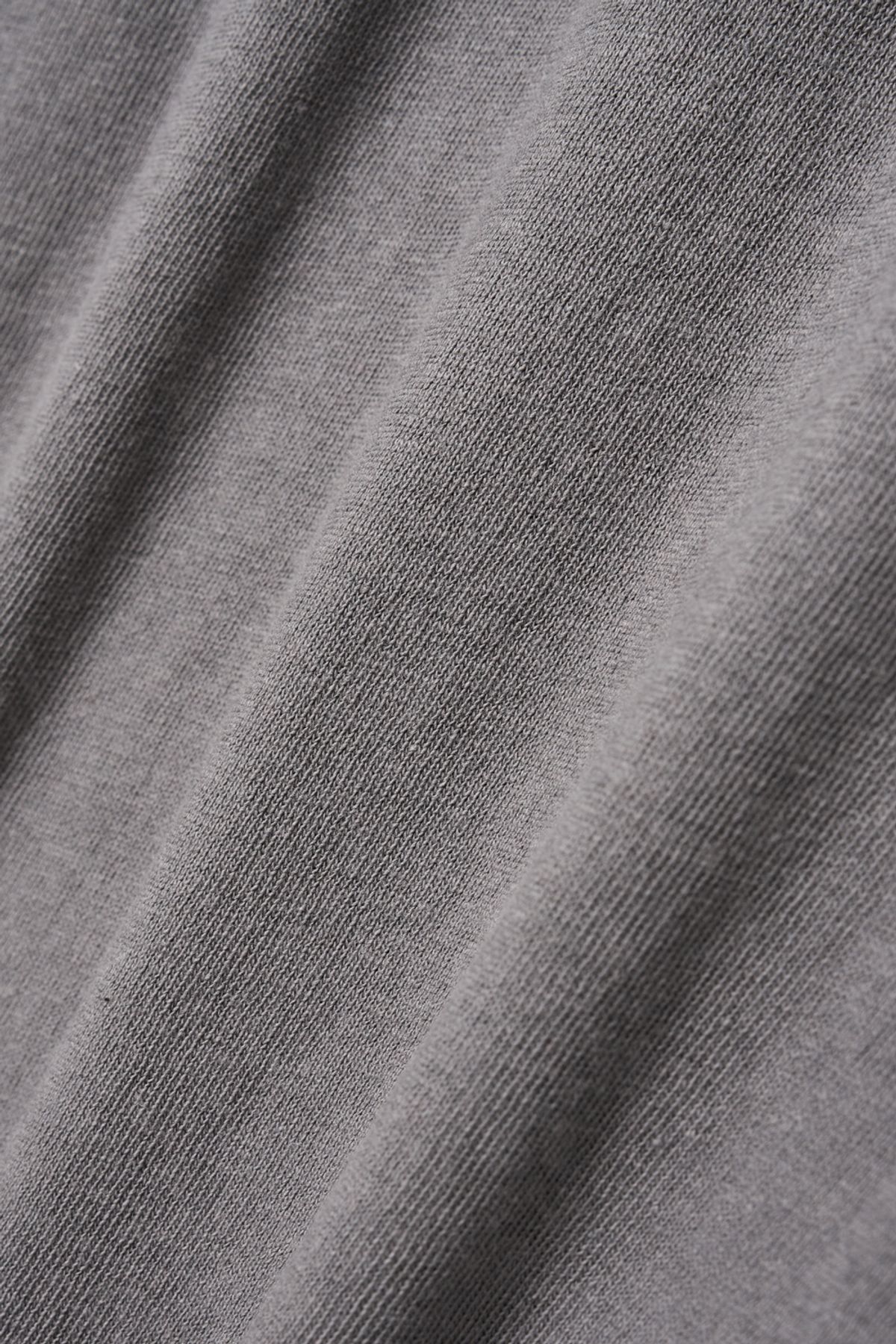 해칭룸(HATCHINGROOM) Seven Cut Tee Grey