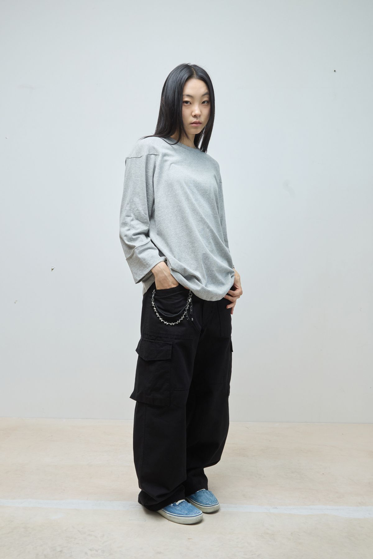 해칭룸(HATCHINGROOM) Seven Cut Tee M.Grey