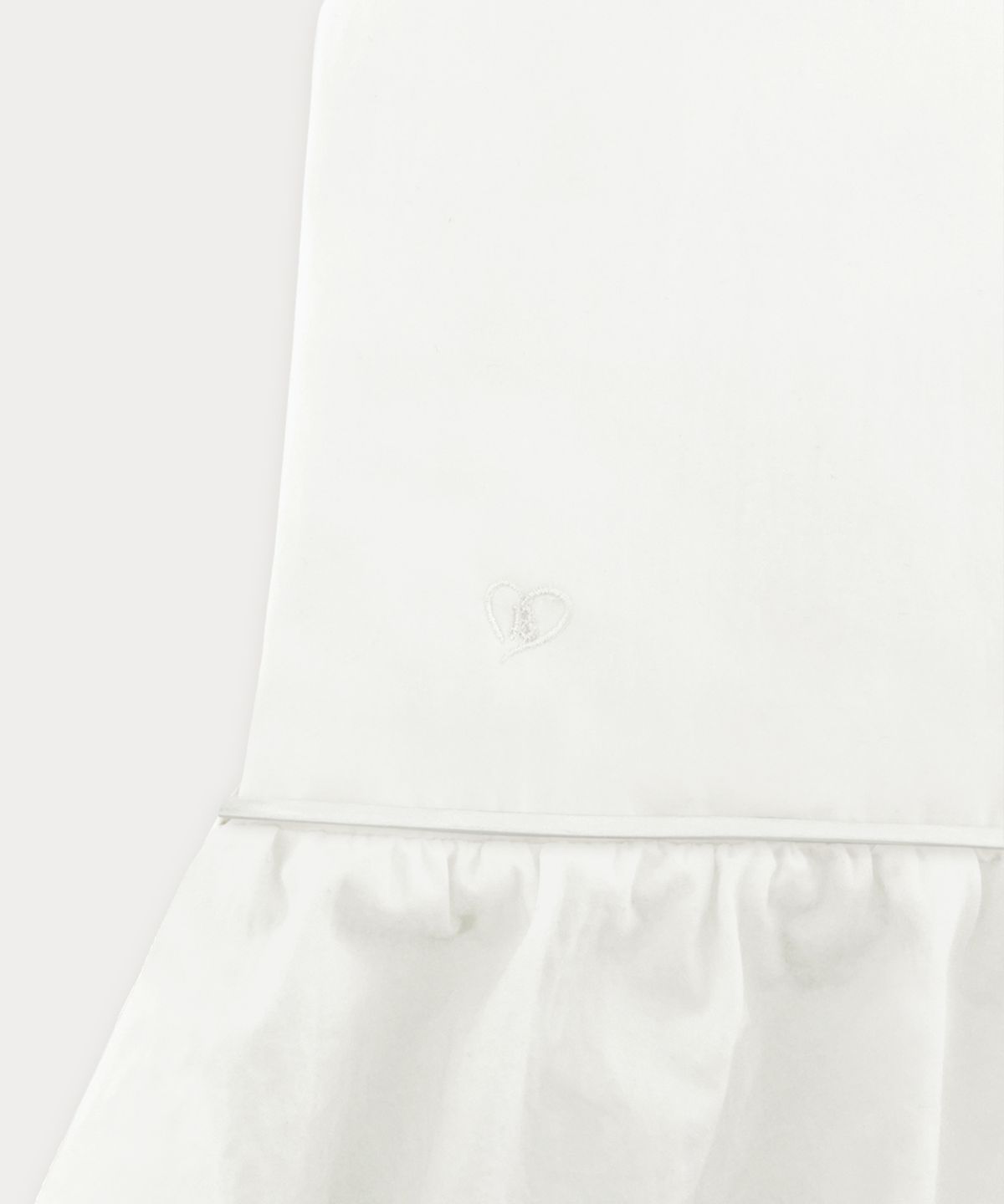썸웨어버터(SOMEWHEREBUTTER) Balloon Back Strap Top - Ivory
