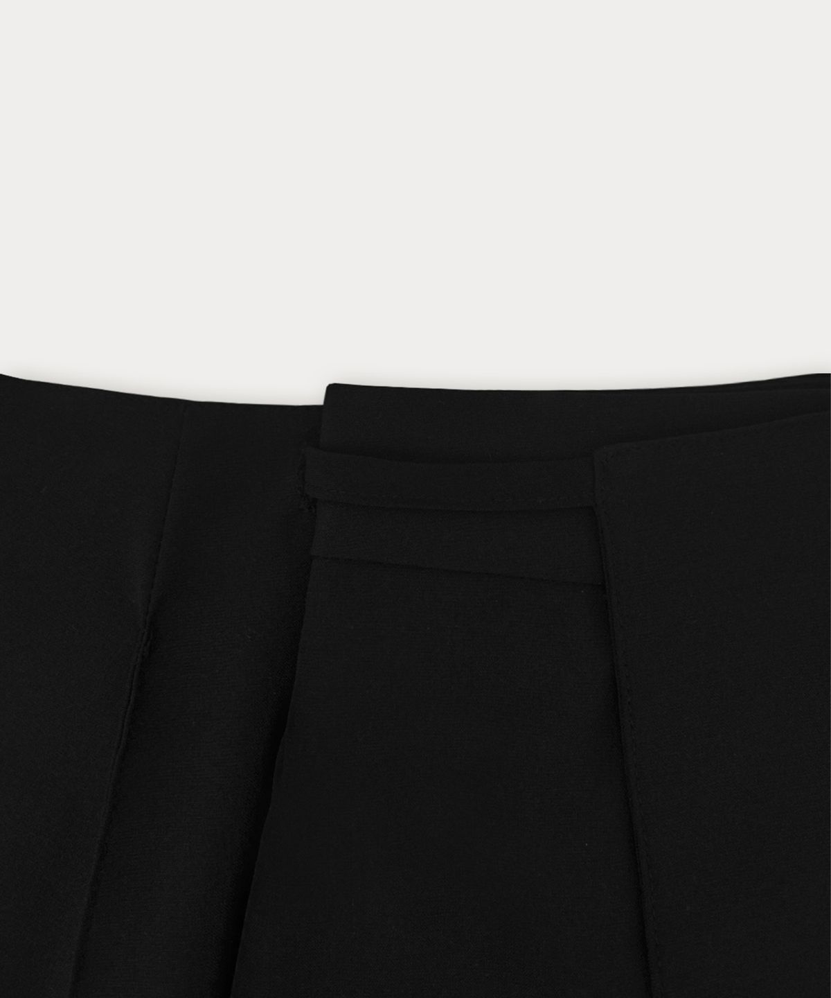 썸웨어버터(SOMEWHEREBUTTER) Biker Layered Skirt Pants - Black