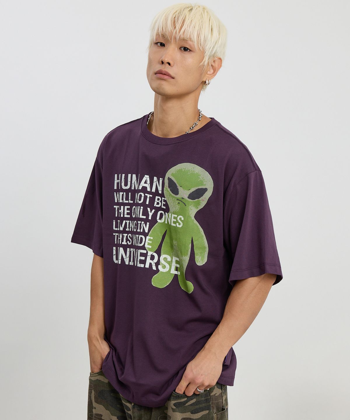 후드후드(HOODHOOD) 에일리언 슬로건 반팔티셔츠 퍼플