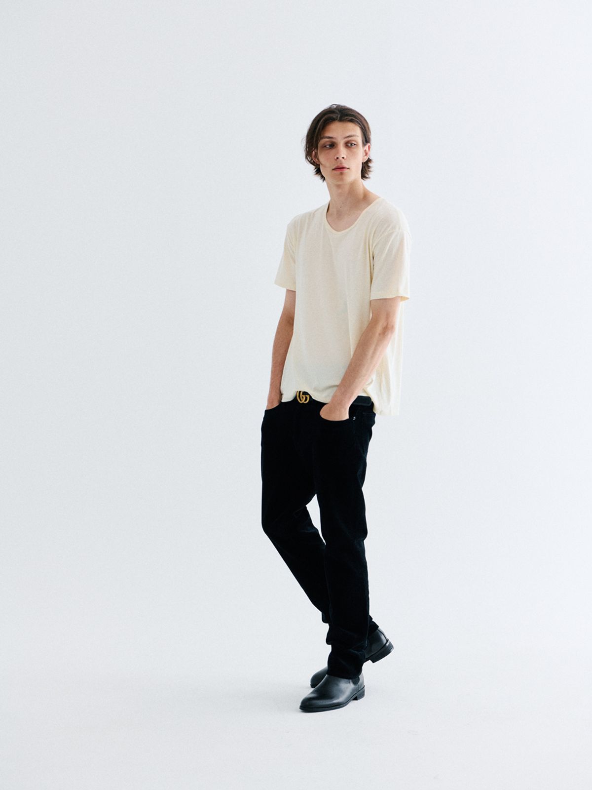 고저(GOZER) UNDER HALF T-SHIRT_CREAM