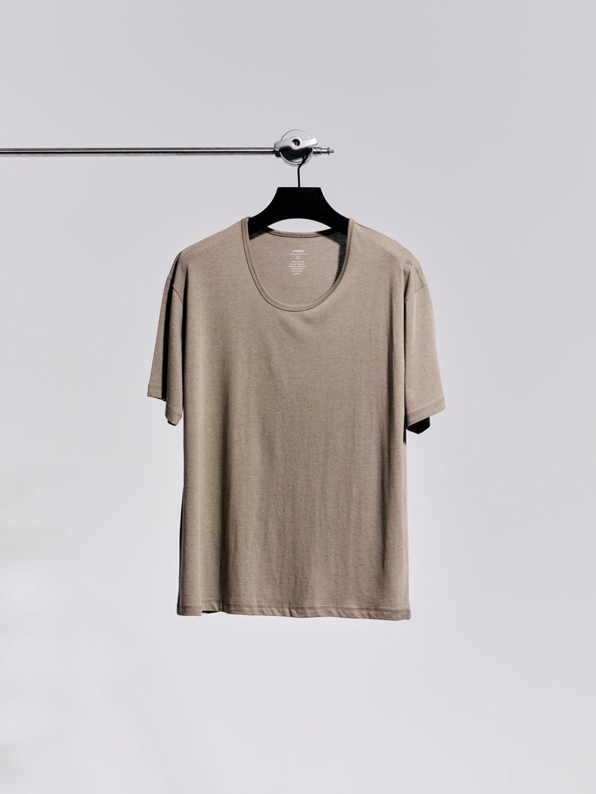 고저(GOZER) UNDER HALF T-SHIRT_LIGHT KHAKI