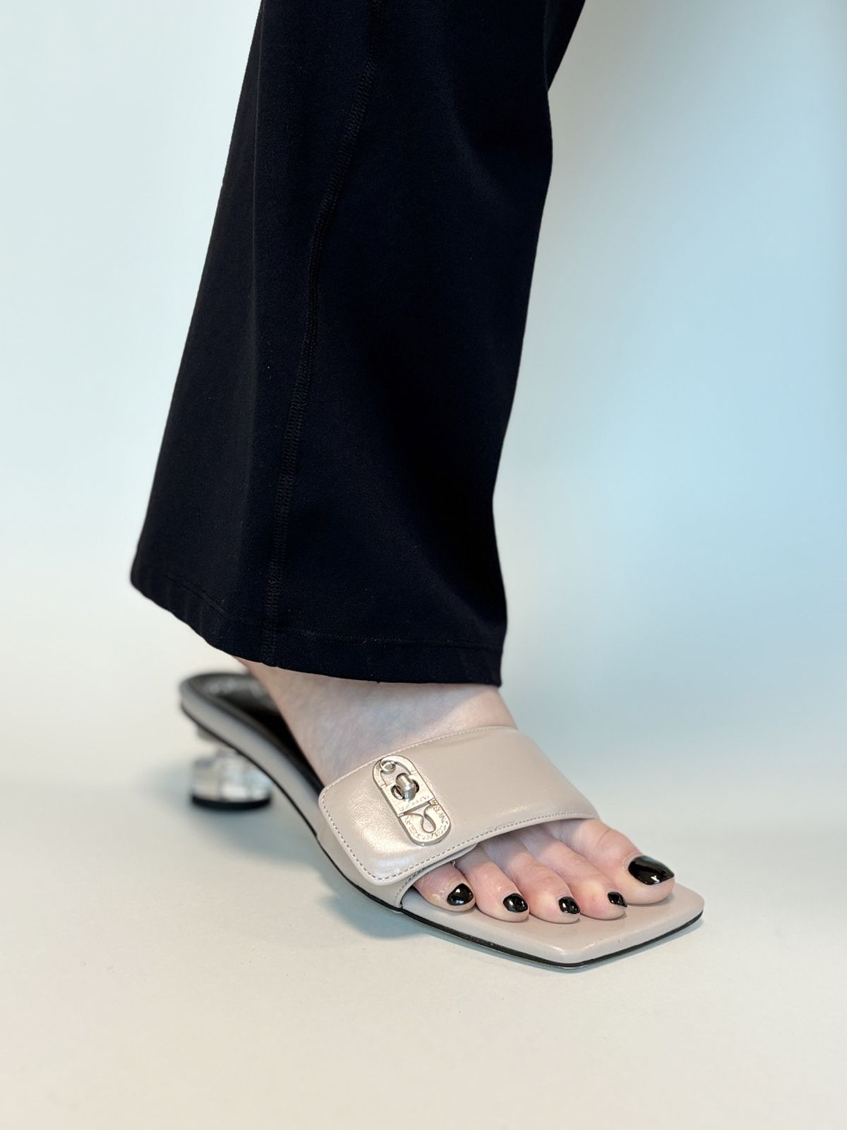 블랑토(BLANC TOE) 뮬샌들 OBJET BAND SANDALS 40 [S85-ETOUPE]