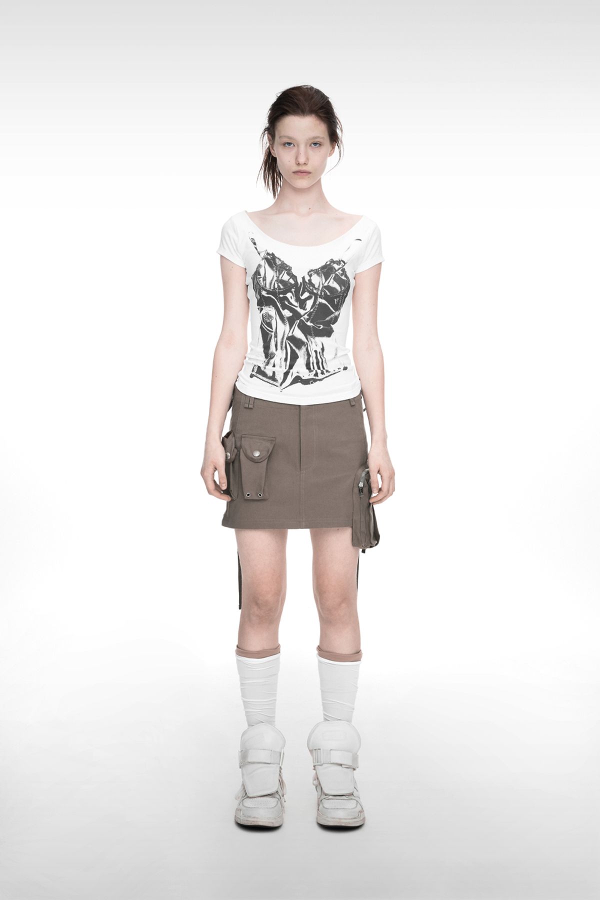 나체(NACHE) STRAP CARGO MINI SKIRT VINTAGE BEIGE