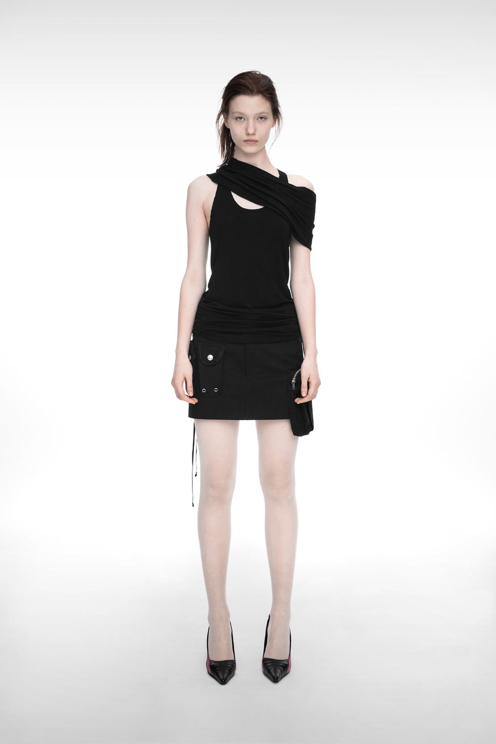 MUSINSA公式 | NACHE STRAP CARGO MINI SKIRT BLACK