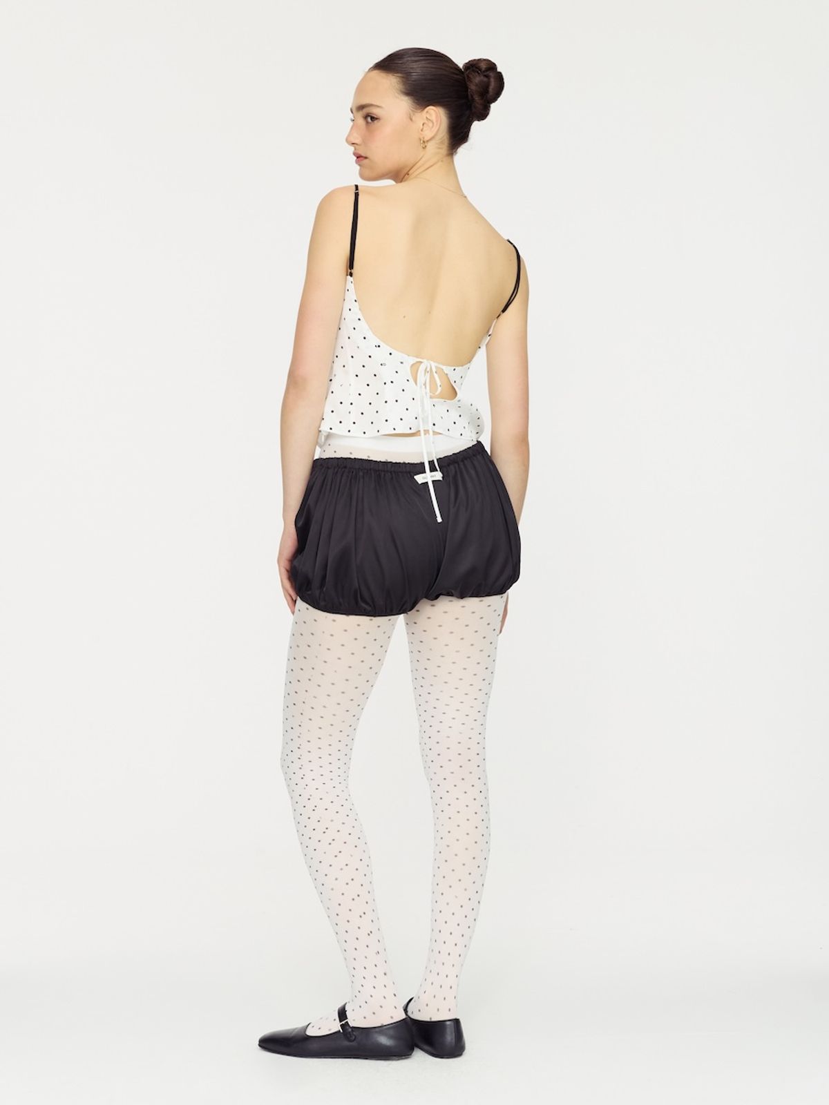 글로니(GLOWNY) CARLSON CAMI TOP (WHITE)