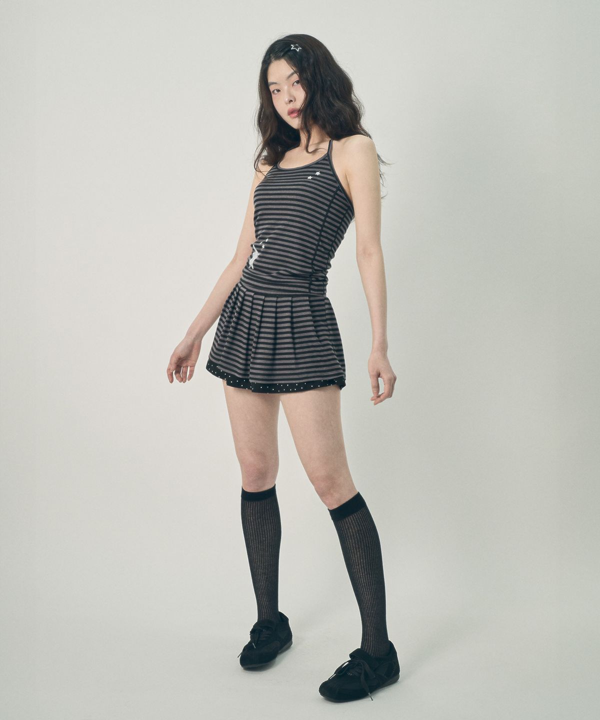 미헤브(MIHEV) 스트라이프 홀터넥 탑