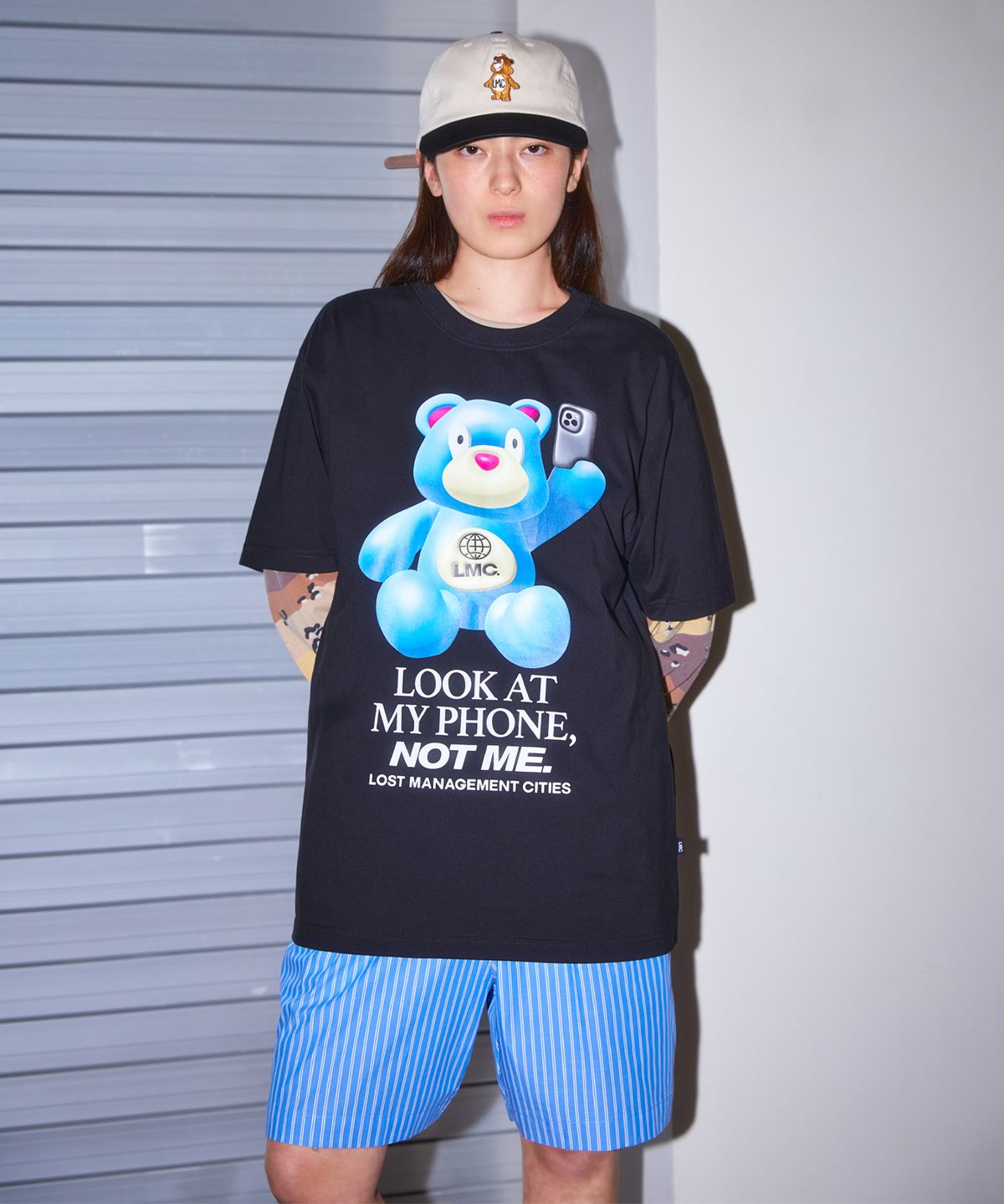 엘엠씨(LMC) STRIPE RESORT SHORT PANTS blue