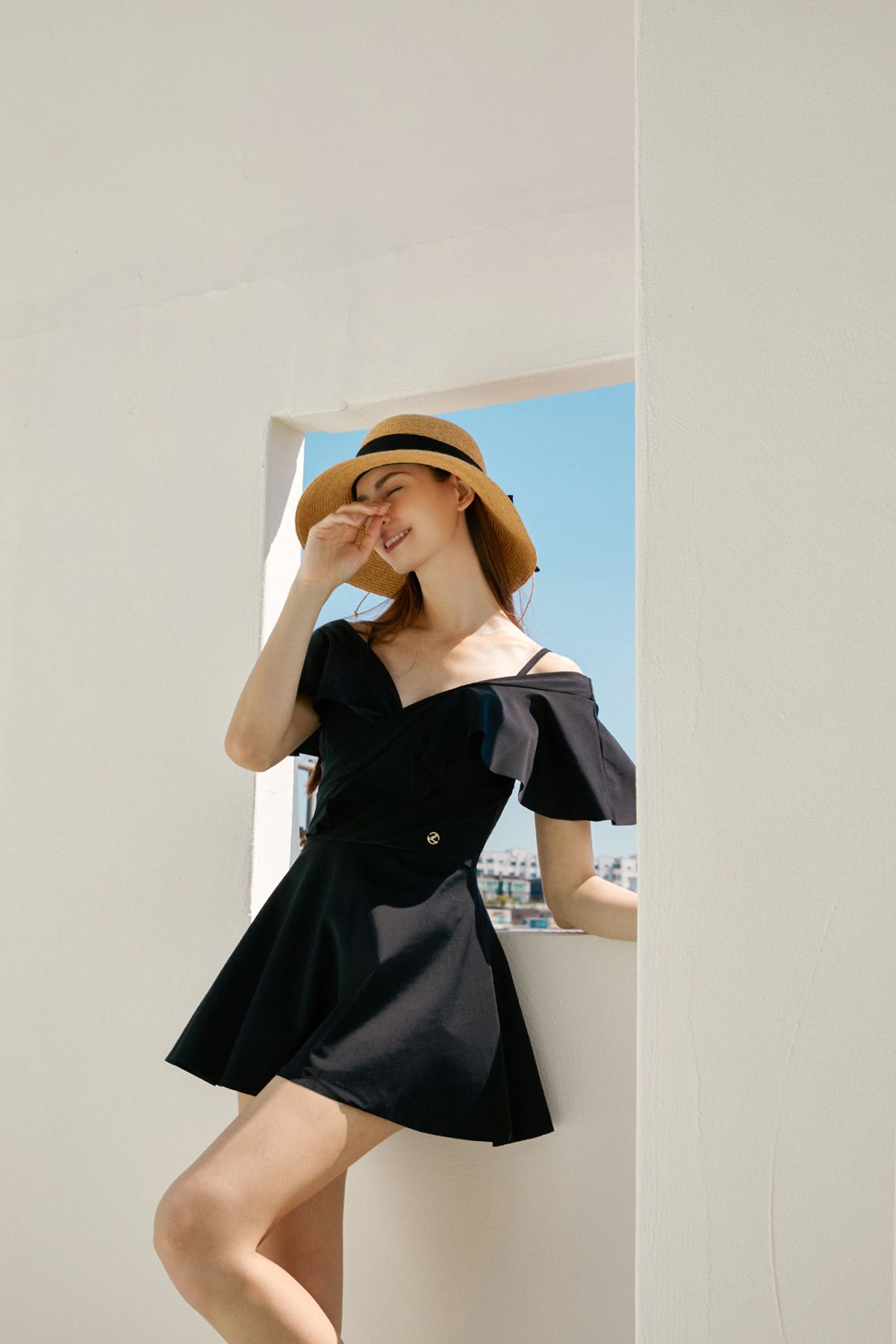 리모아르(LIMOARE) Leviang 레비앙 원피스수영복