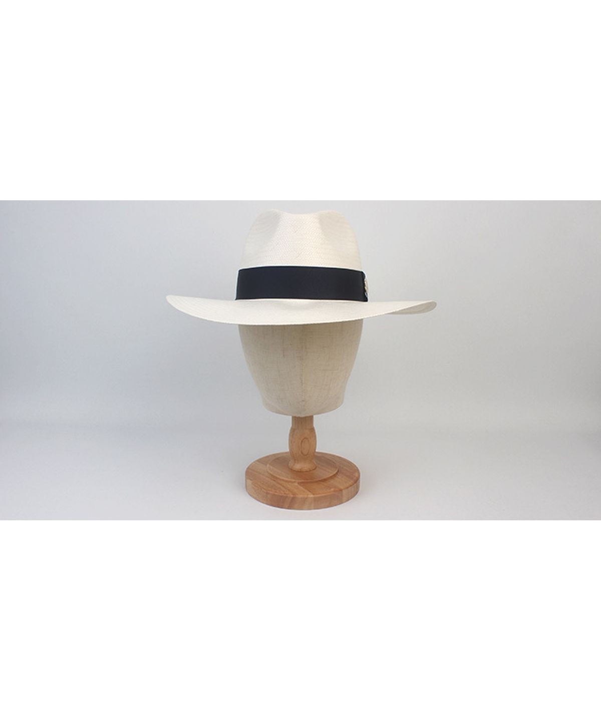 유니버셜 케미스트리(UNIVERSAL CHEMISTRY) Summer Navy Line White Long Fedora 여름페도라