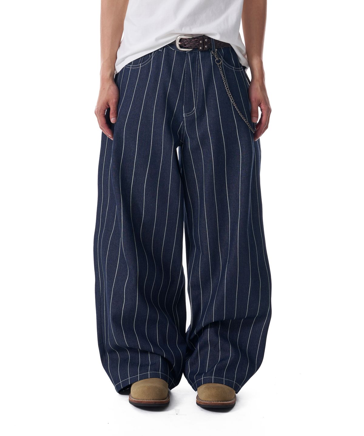 아캄(AAKAM) Striped Cinch Back Denim Pants (Blue)