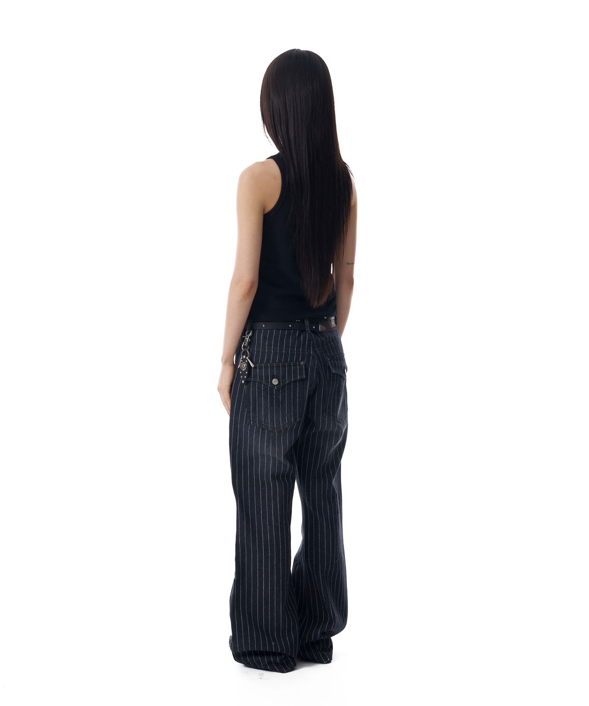 아캄(AAKAM) Striped Flare Denim Pants (Black)