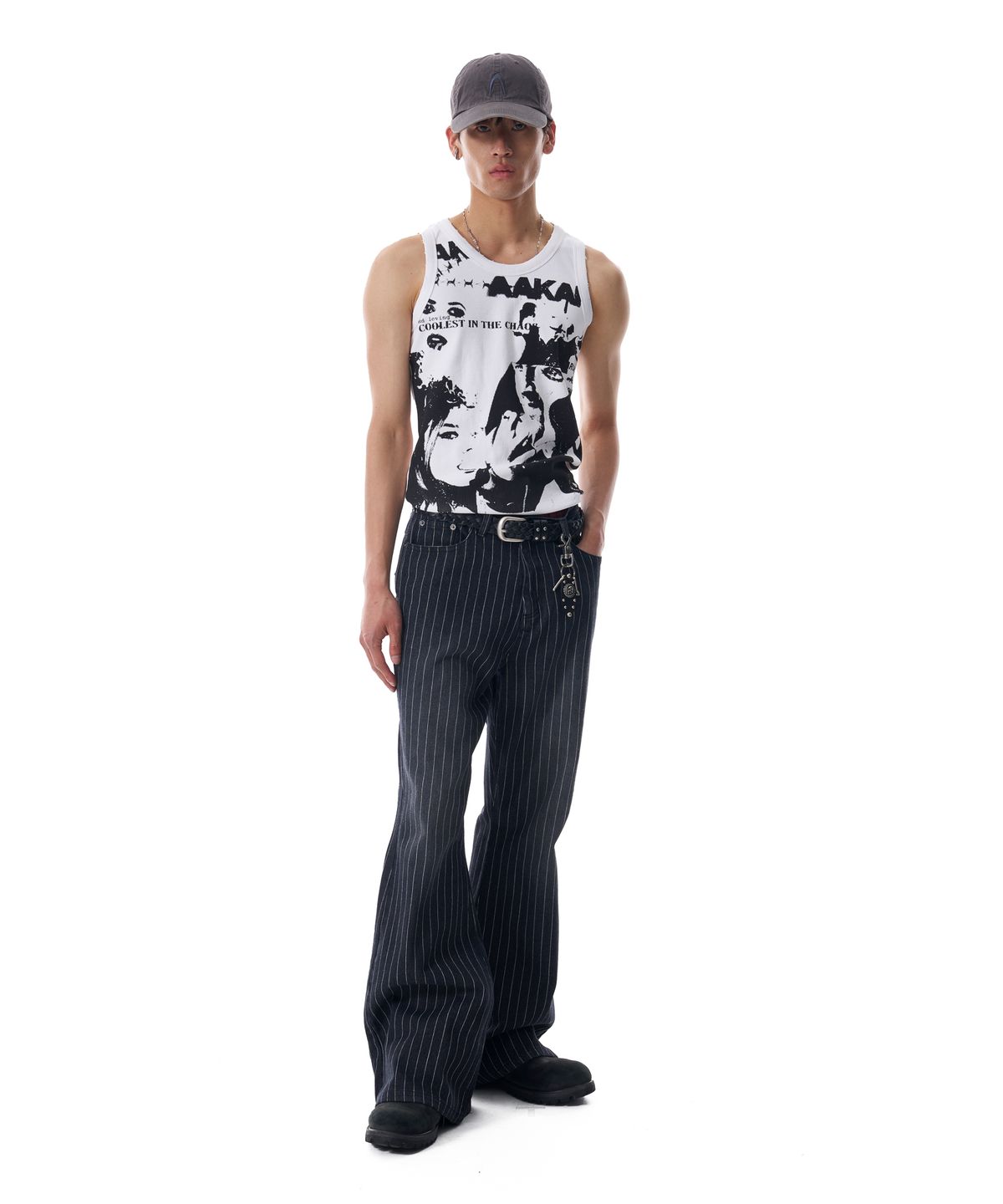 아캄(AAKAM) Striped Flare Denim Pants (Black)