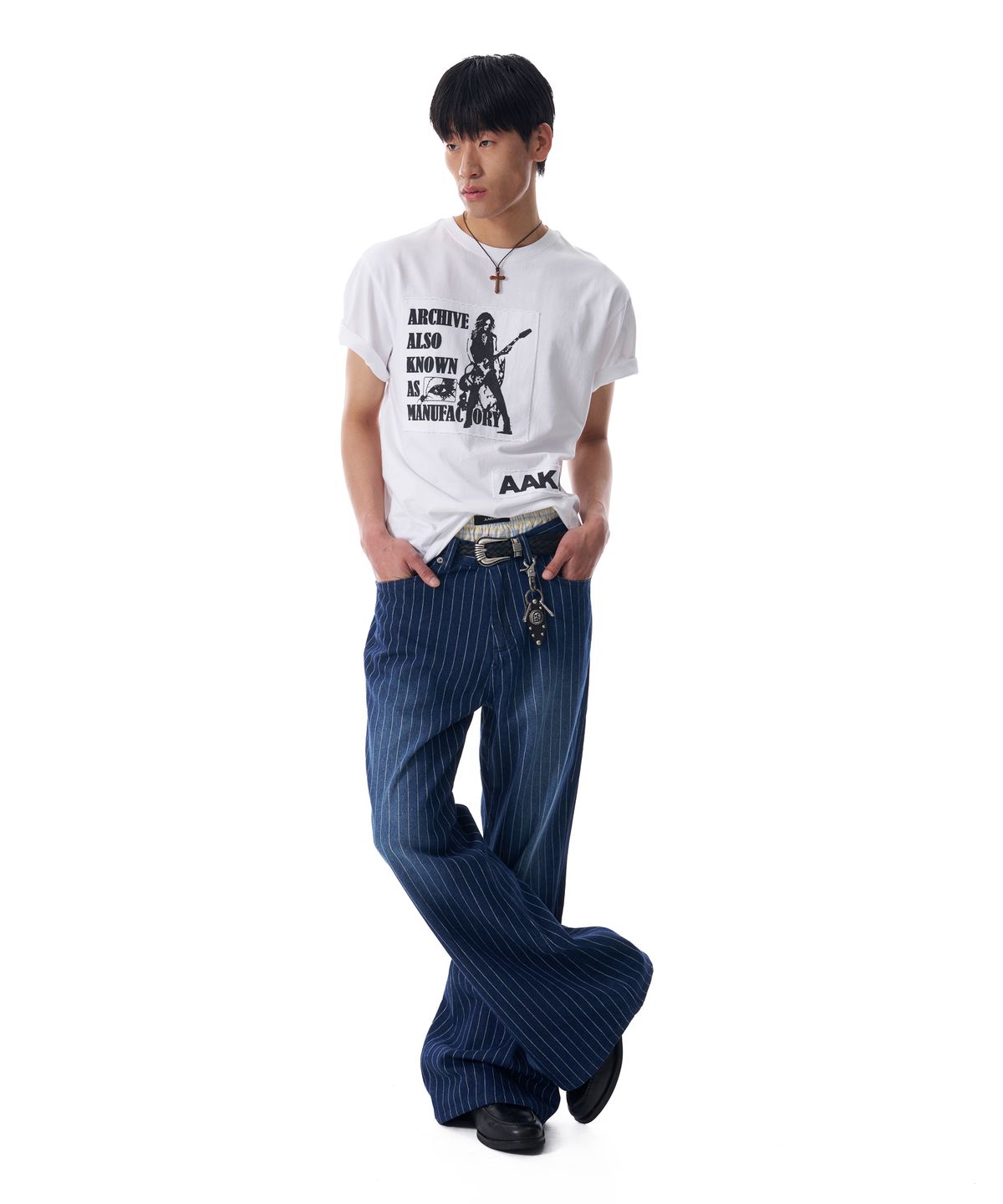 아캄(AAKAM) Striped Flare Denim Pants (Blue)